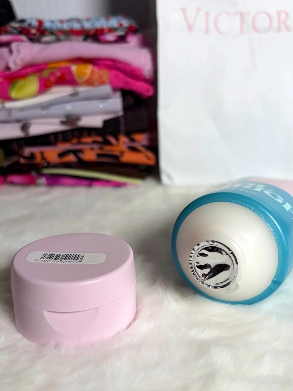 PINK Victoria’s Secret - COOL & BRIGHT Fragrant Body Lotion